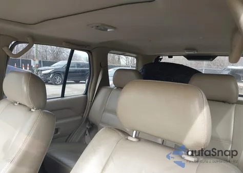 1999 Nissan Pathfinder Le/Se/Xe z USA, uszkodzony, nr VIN JN8AR07Y5XW363931